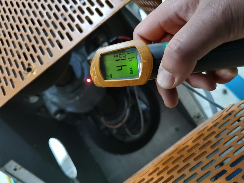 怎么讓不銹鋼風(fēng)機(jī)在長期運(yùn)行中不跳機(jī)？